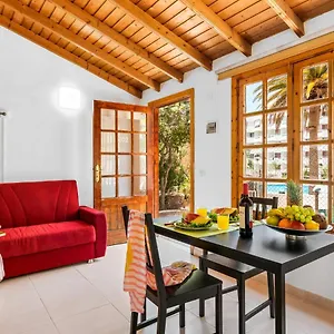  Apartment 101 Bright, Pool View And Air Conditioning Spain