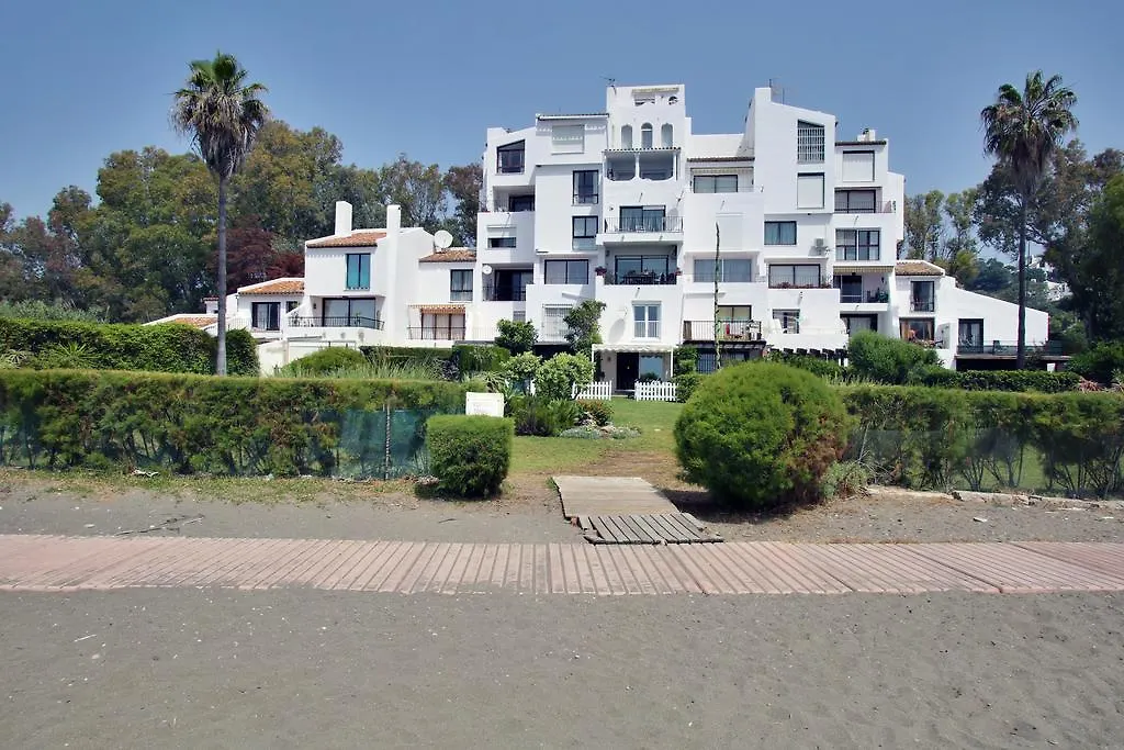 Your Vacation Retreat Right On The Beach Casares Holiday home