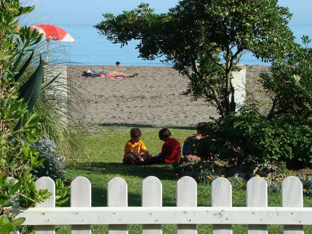 Your Vacation Retreat Right On The Beach Casares 0*,
