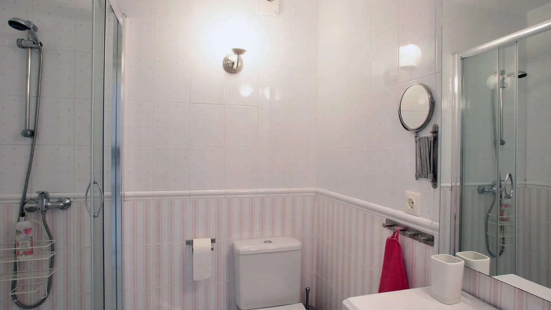 Your Vacation Retreat Right On The Beach Casares Holiday home