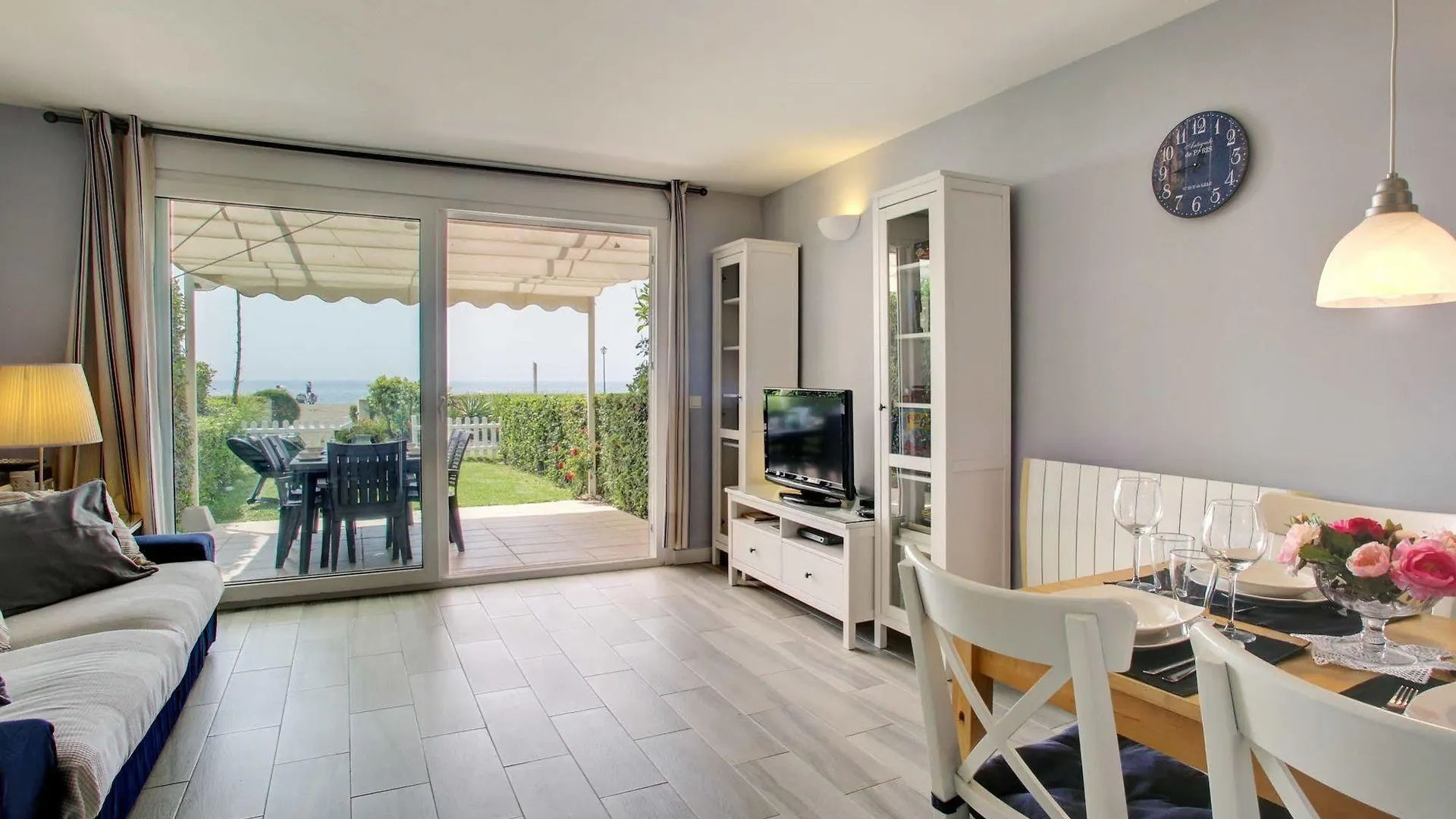 Your Vacation Retreat Right On The Beach Casares 0*,  Spain