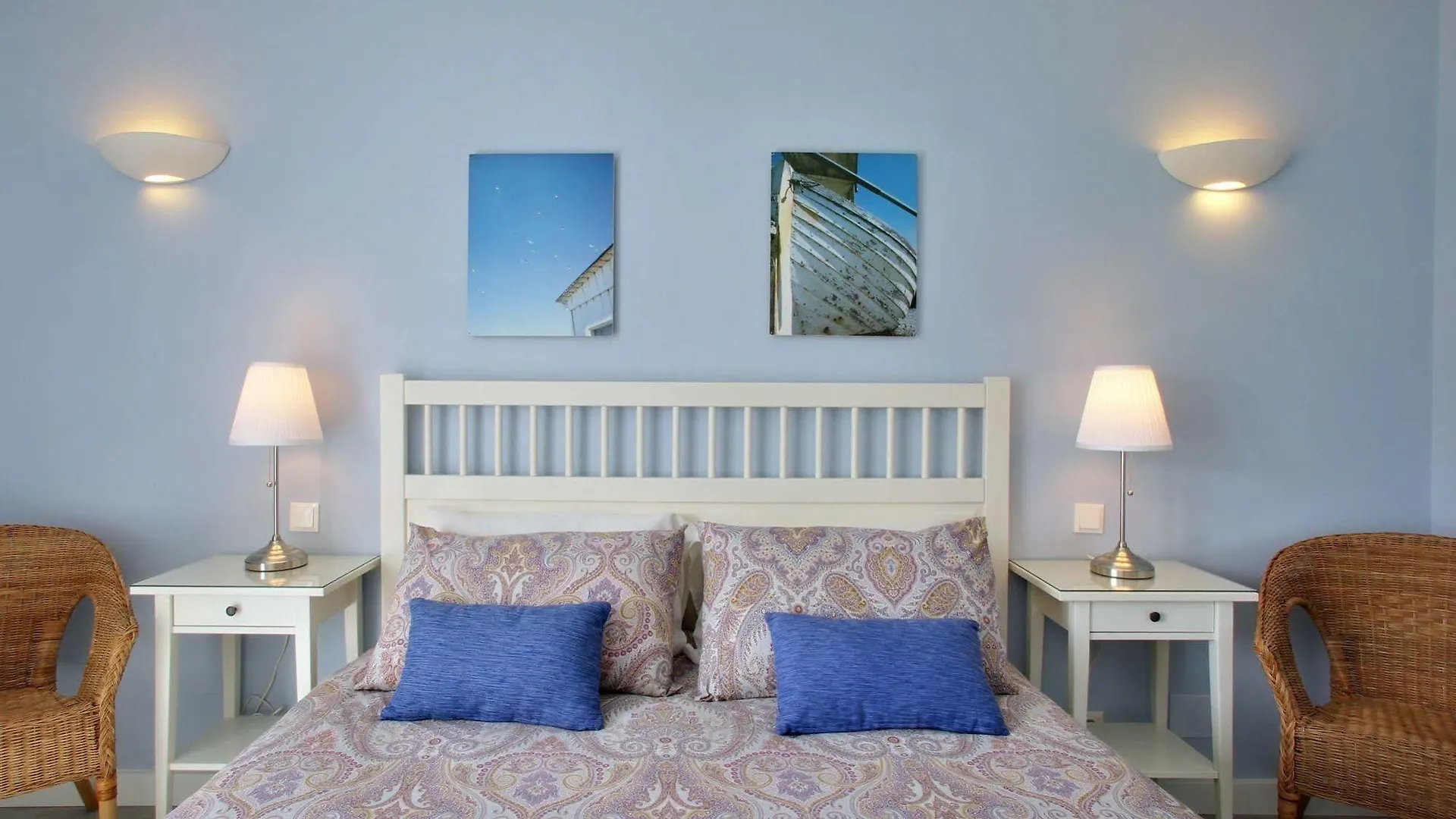 Your Vacation Retreat Right On The Beach Casares Holiday home